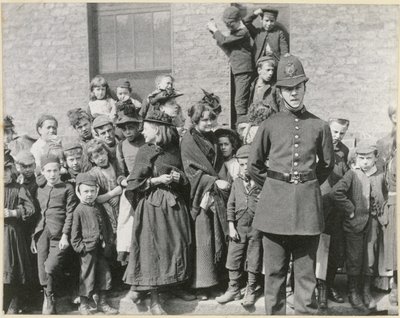 Funerale di un poliziotto londinese, 1894 da Paul Martin